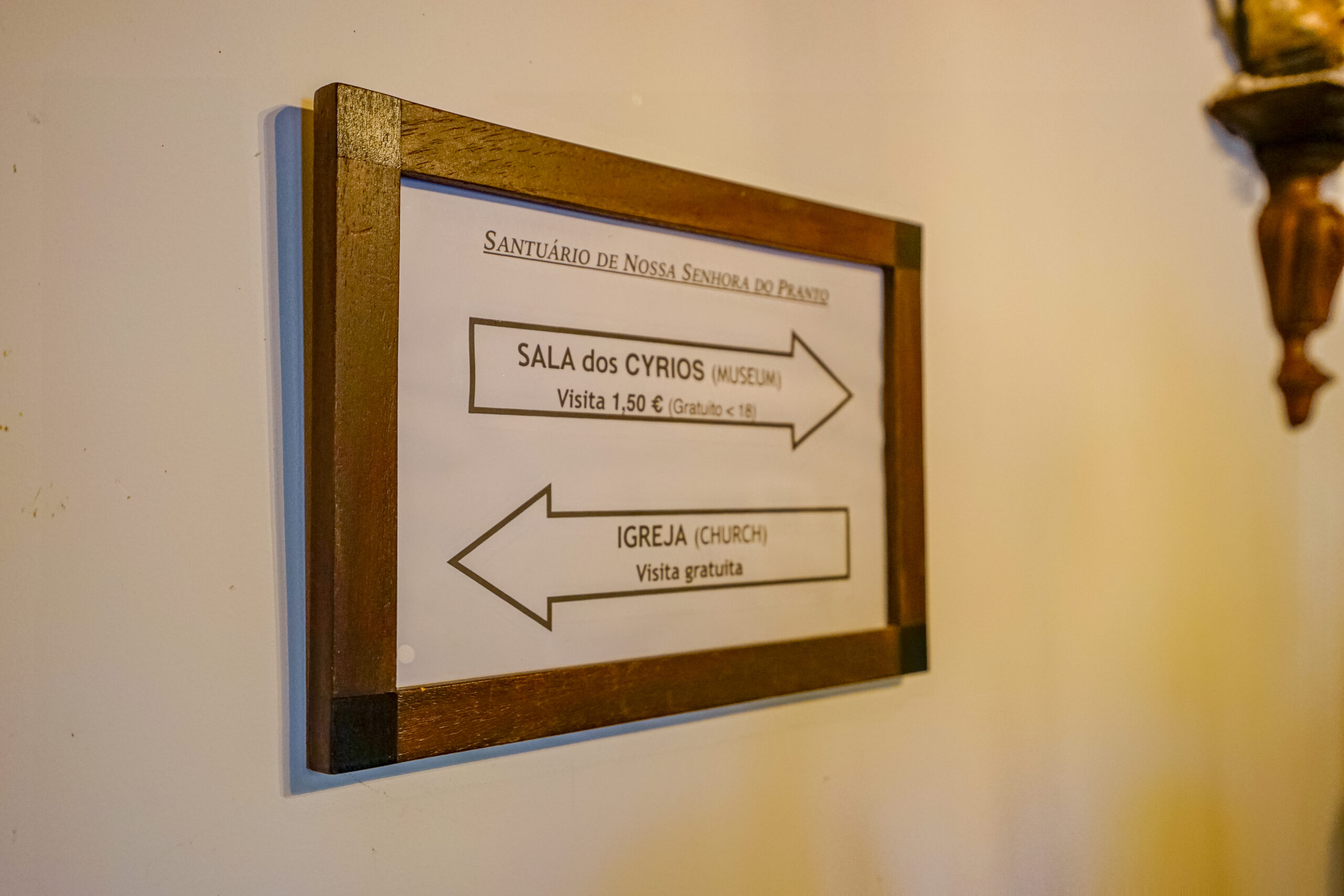 church-museum-directions-sign
